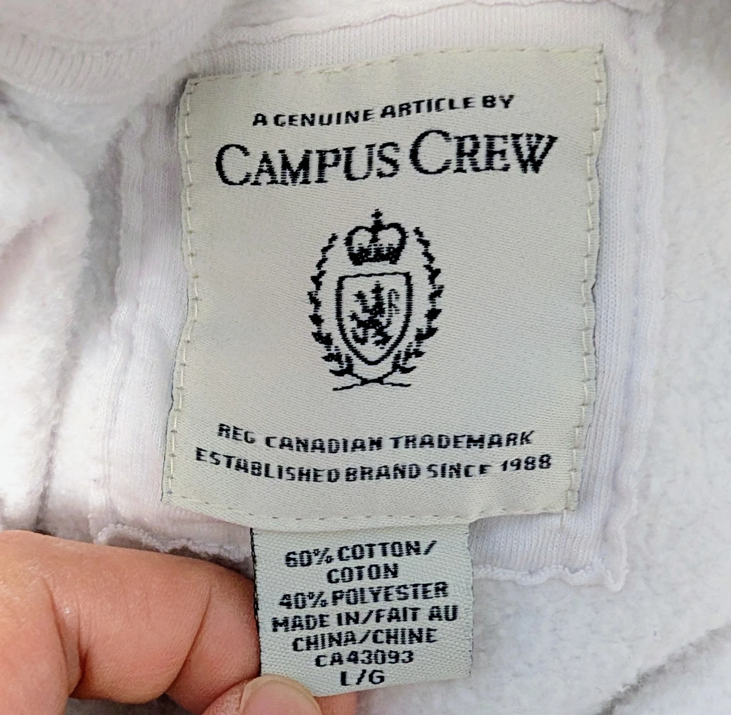 Campus Crew Laurier Golden Hawks Hoodie - Women's Large - photo 3