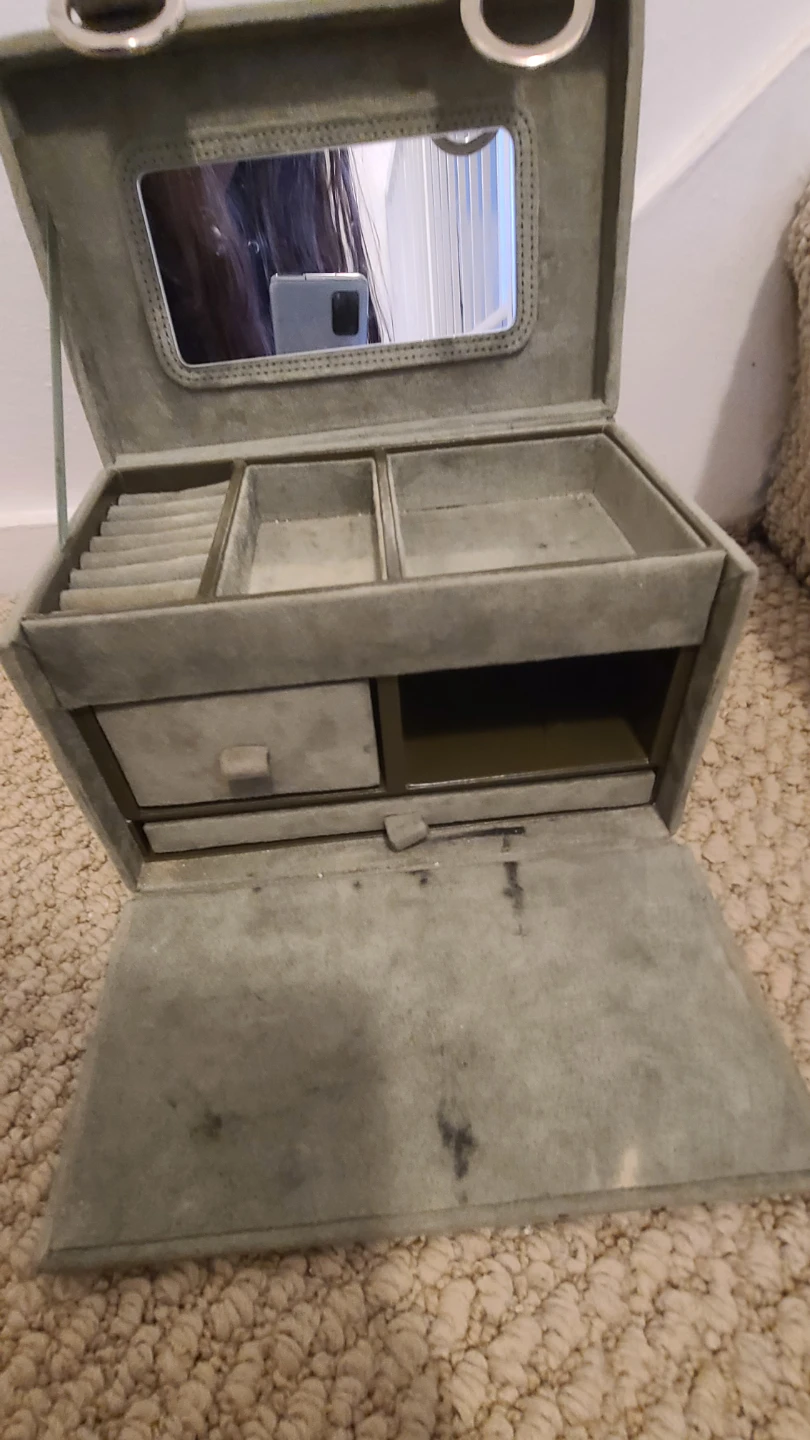Grey Faux Suede Jewellery Box with Mirror - photo 3