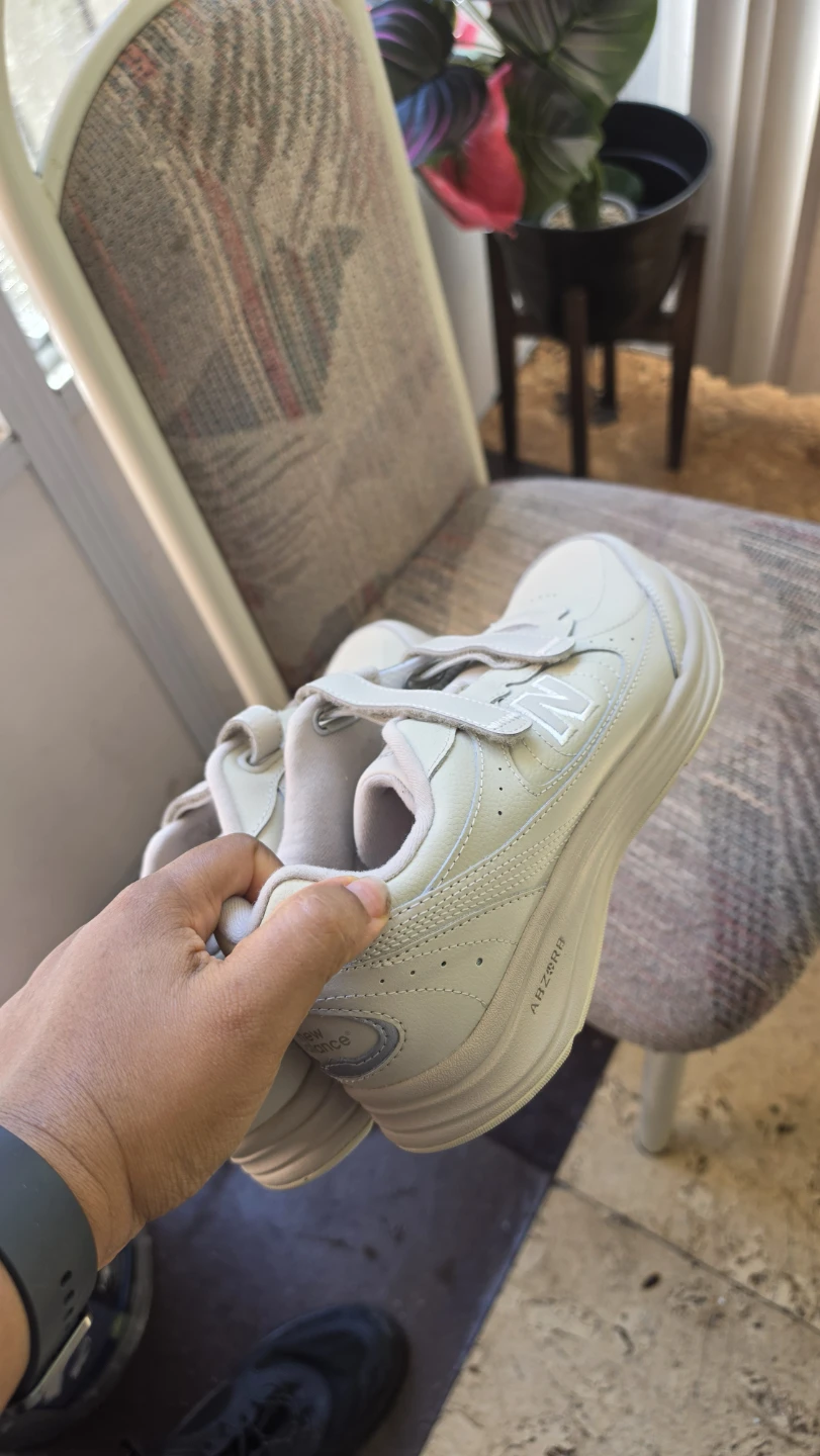 New Balance men's Walking Shoes