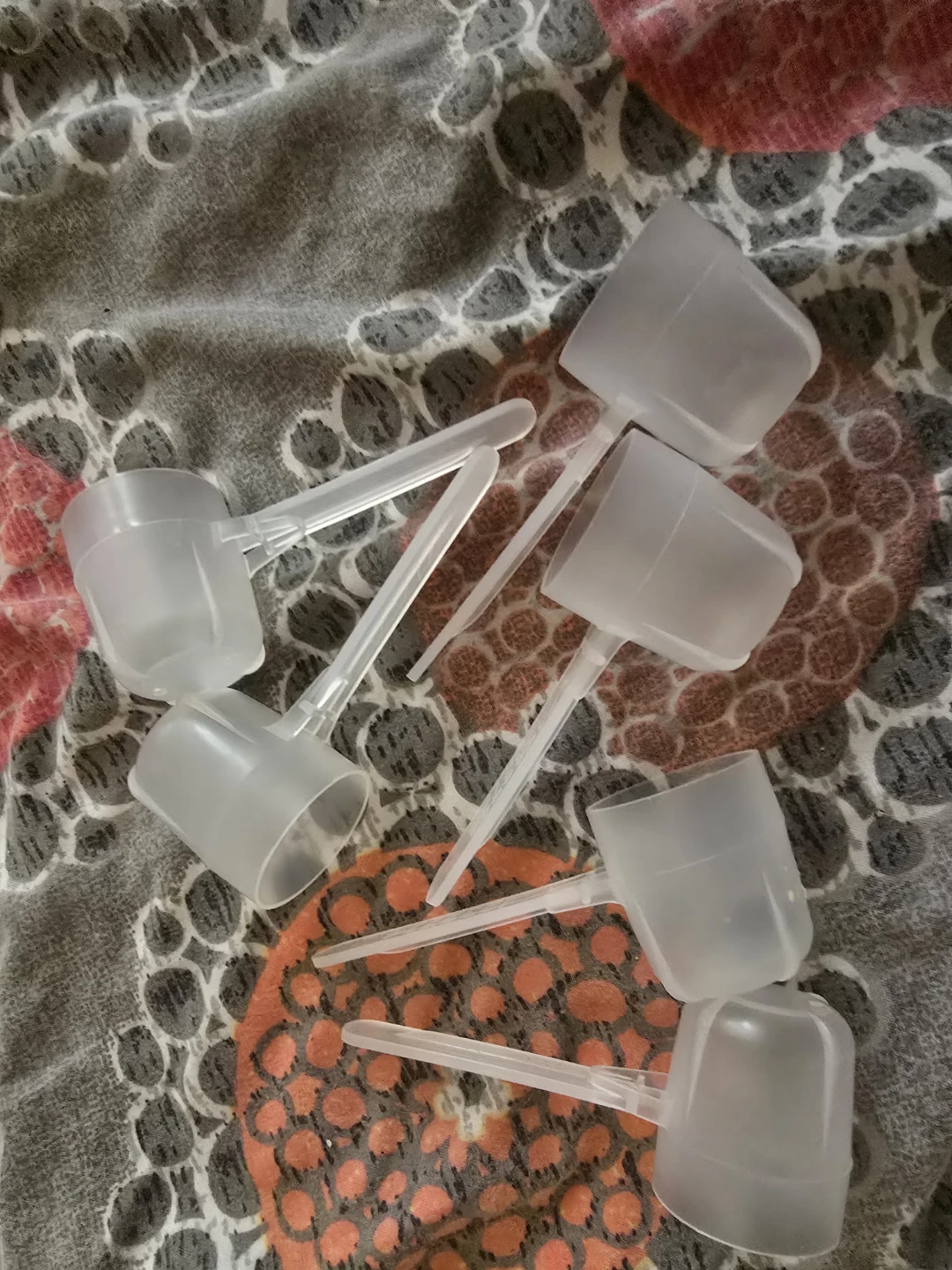 ⚽️ Set of 6 Plastic Scoops - photo 2