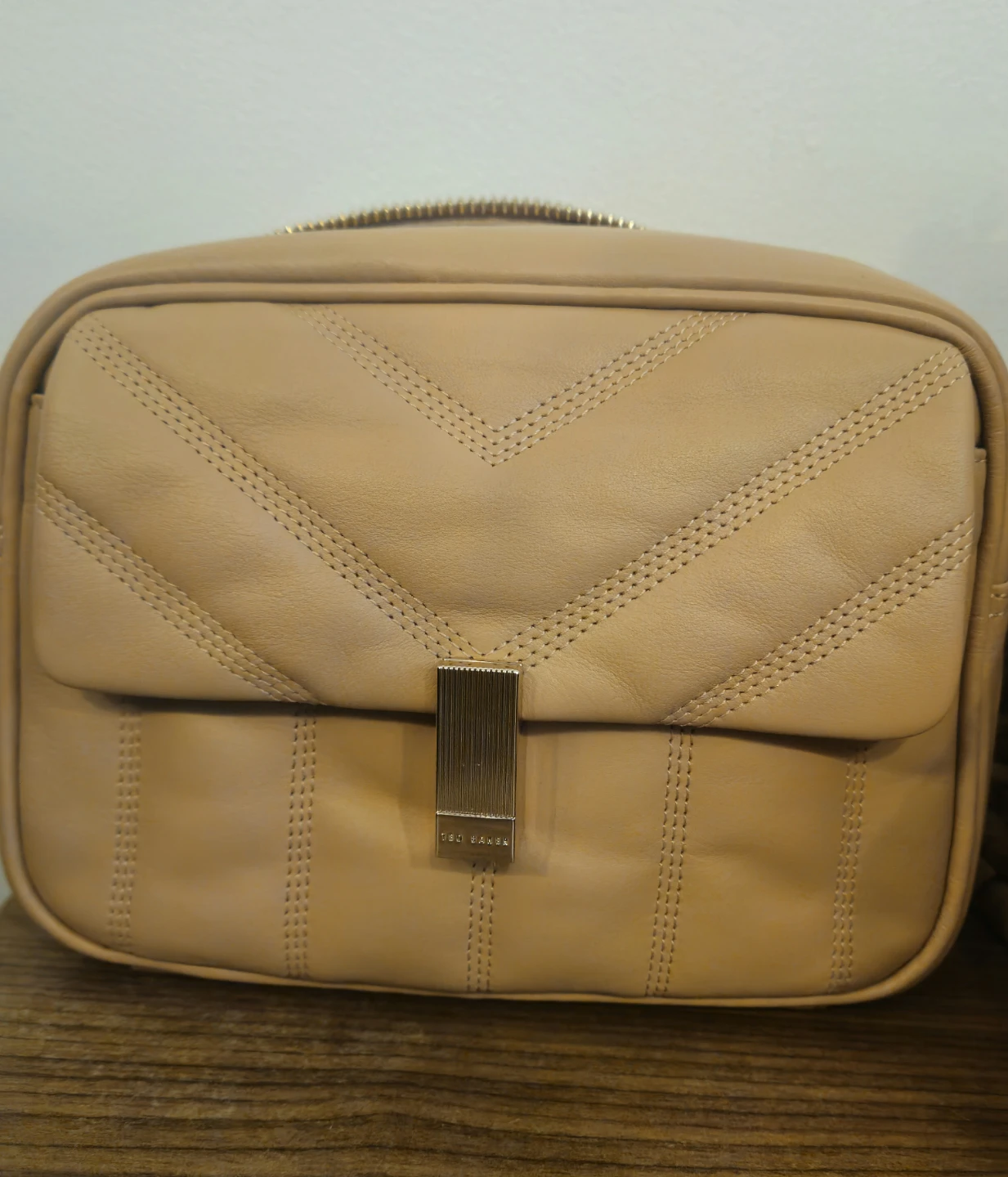 ⚽ Ted Baker London Tan Leather Shoulder Bag - photo 2
