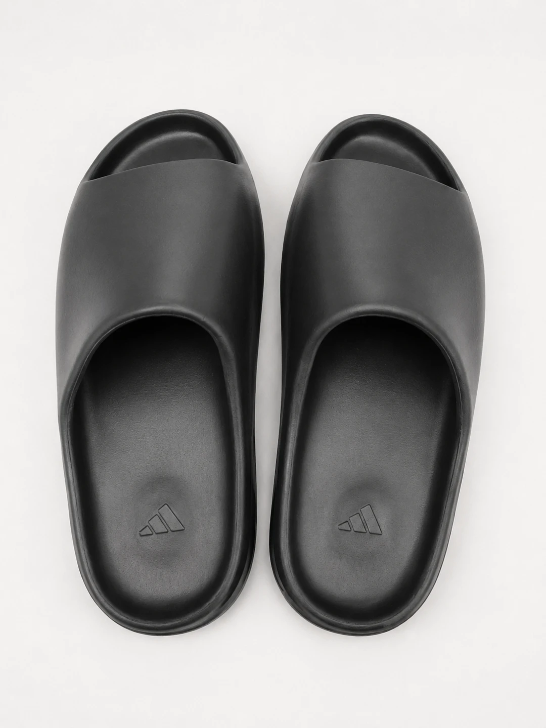 Adidas Yeezy Slide