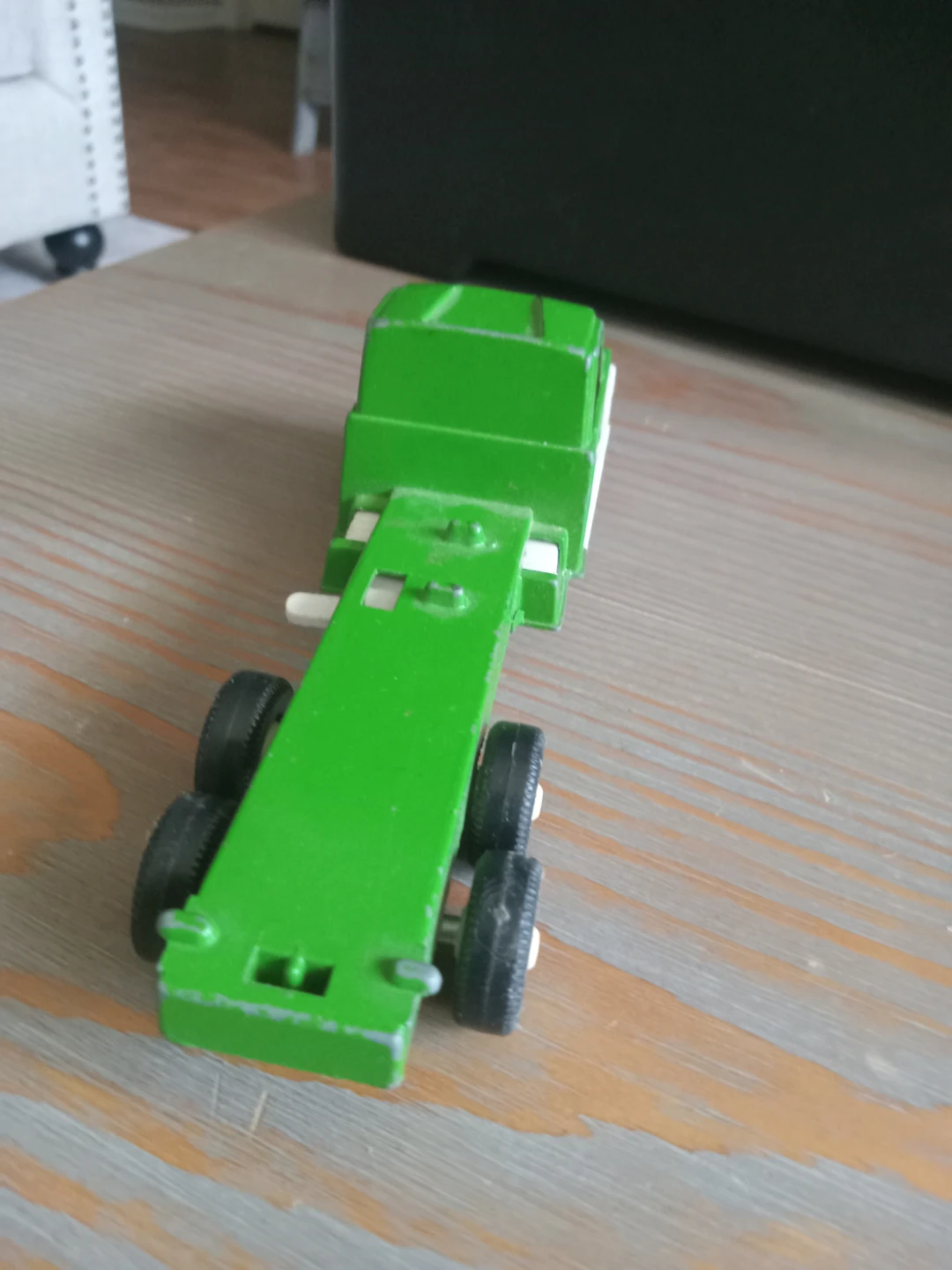 Green Toy Truck - photo 2