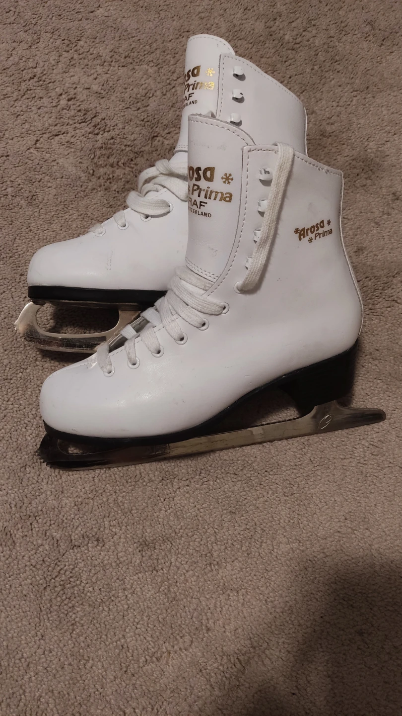 Women's figure skates, size 38 - photo 2