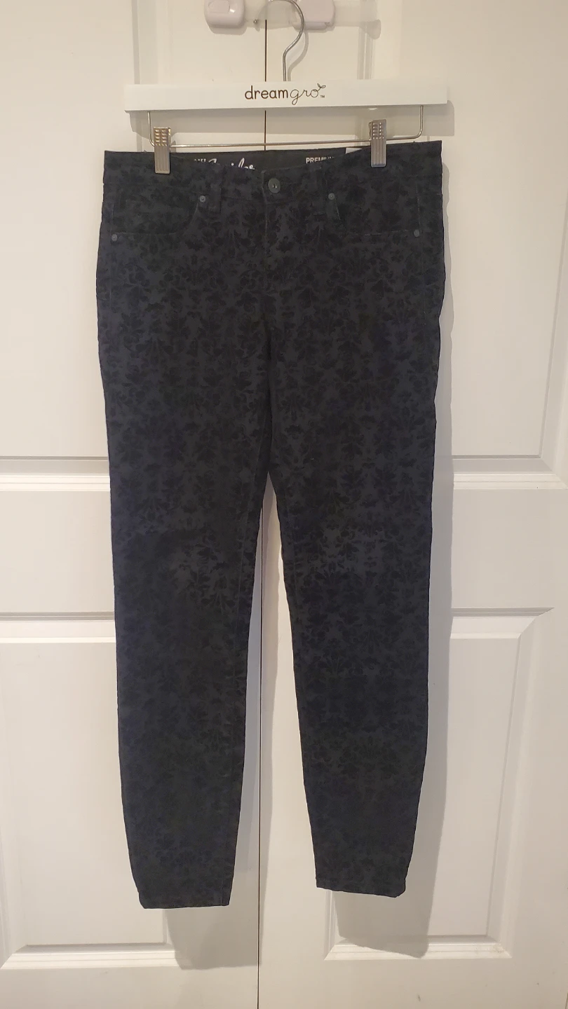 Black Floral Pattern Pants