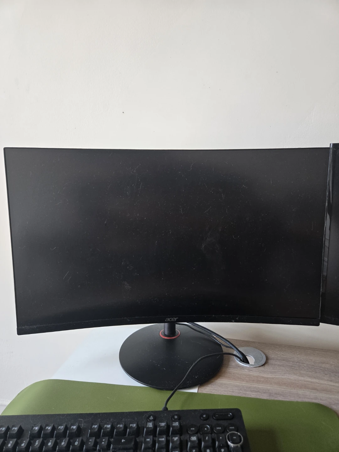 Acer Curved Monitor