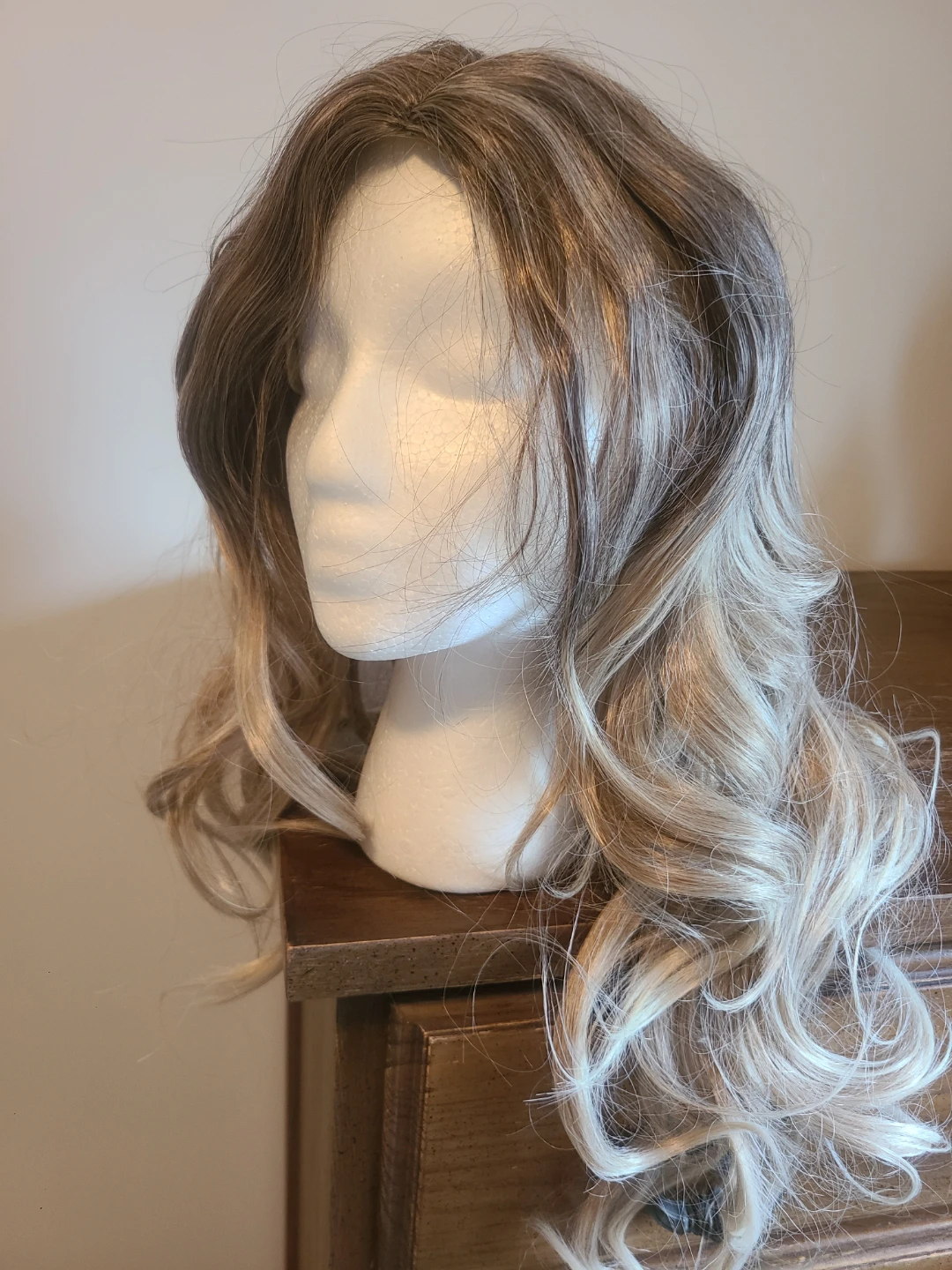 Wig, ombre shade, NEW