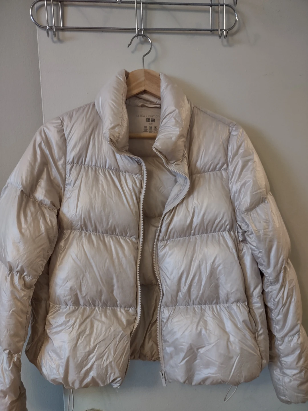 (NEW) UNIQLO Ultra Light Down Jacket - photo 2