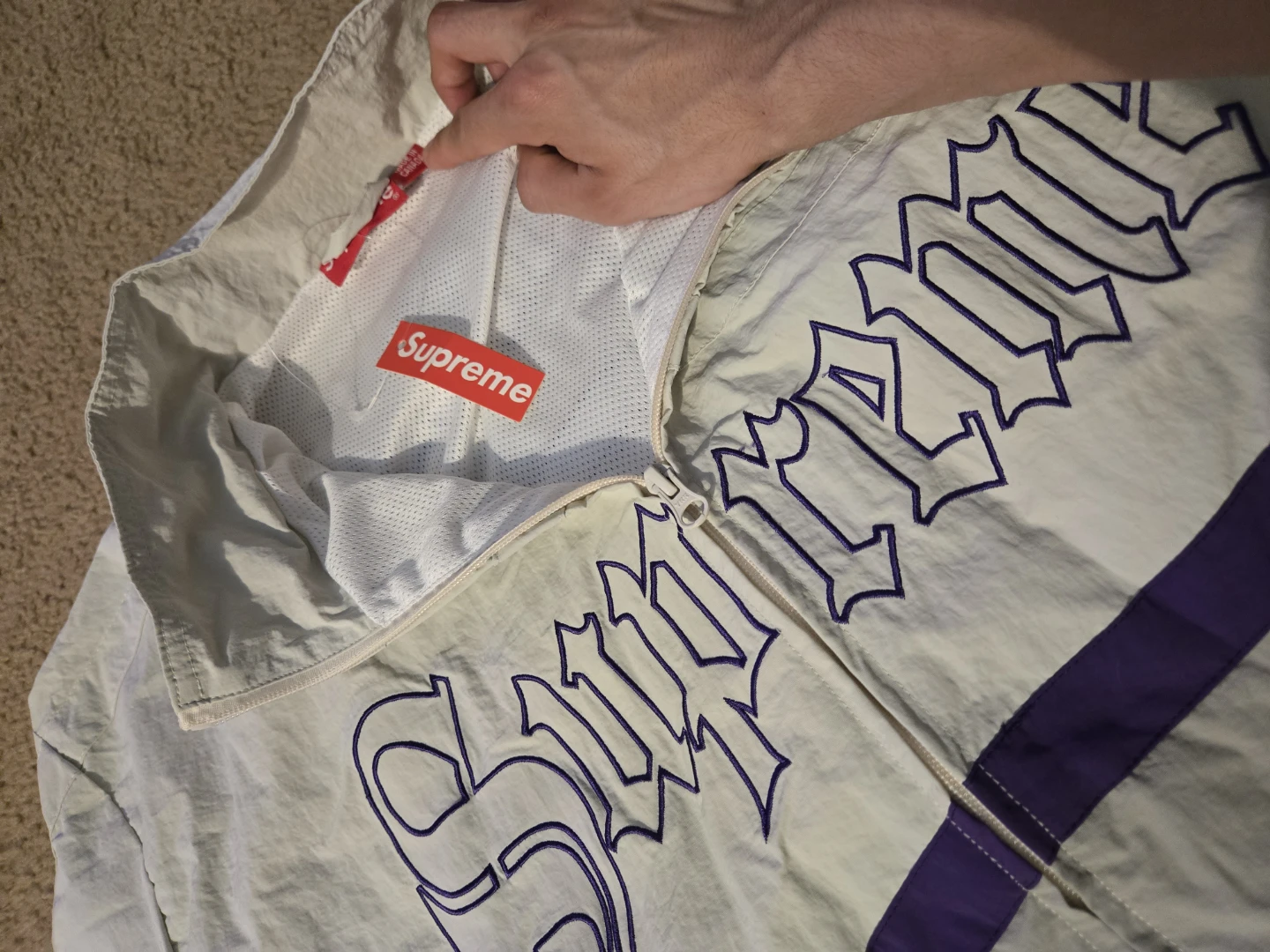 Supreme Track Jacket Size L - photo 2