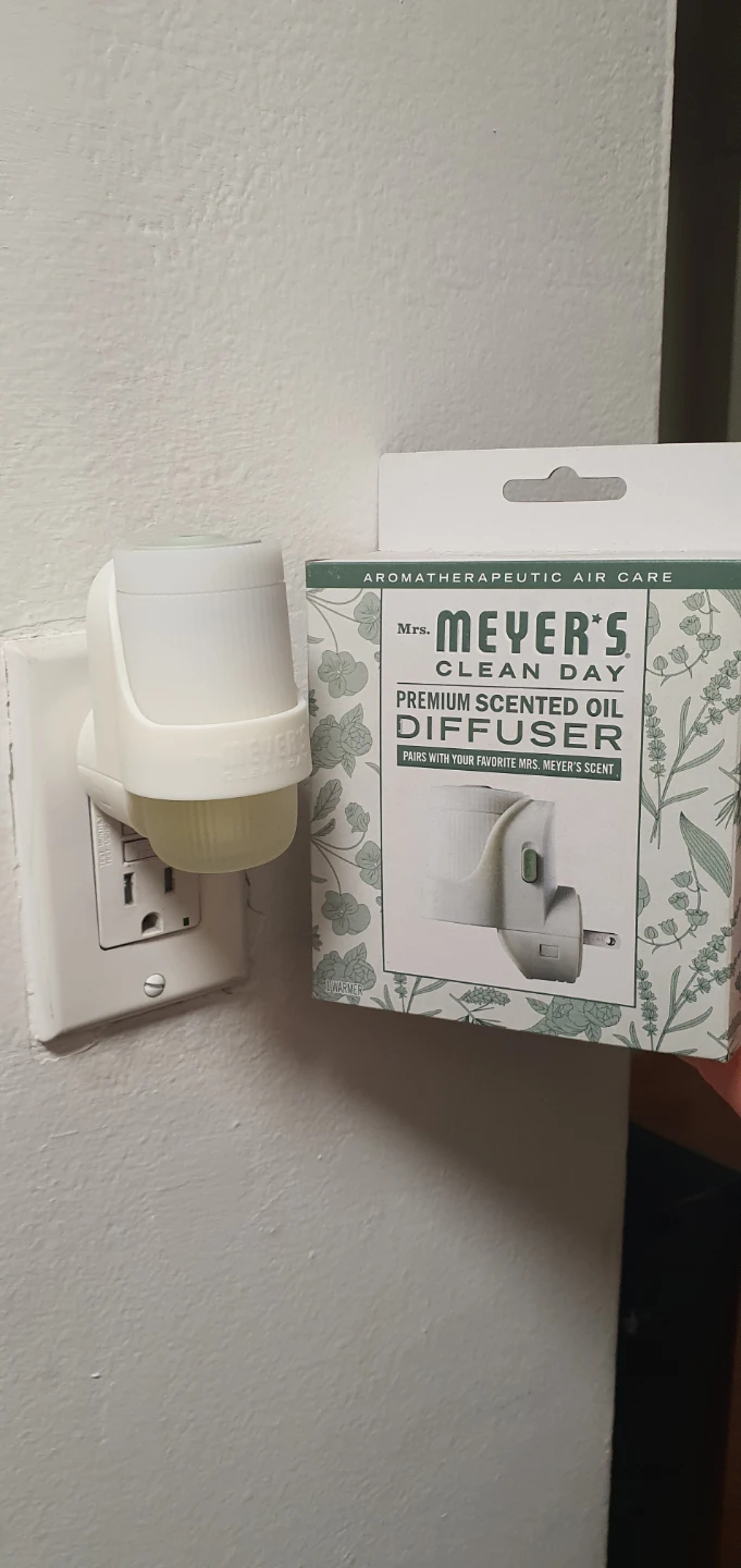 Ms Meyers Essential Oil Diffuser - photo 2