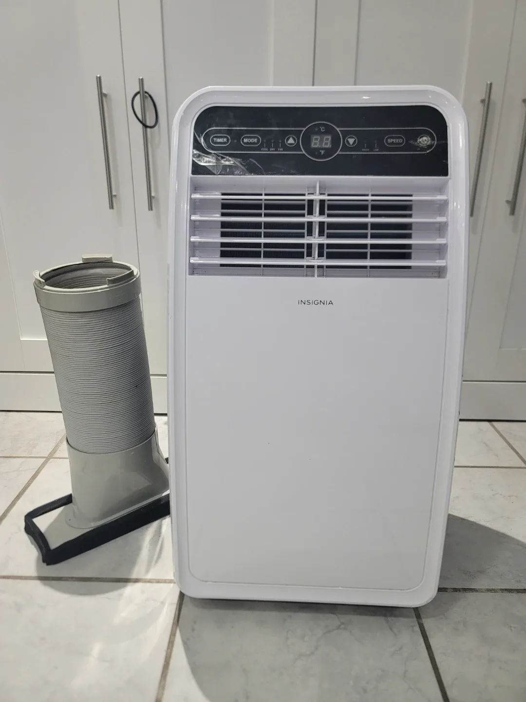 Insignia Portable Air Conditioner NS-AC8PWH9-C