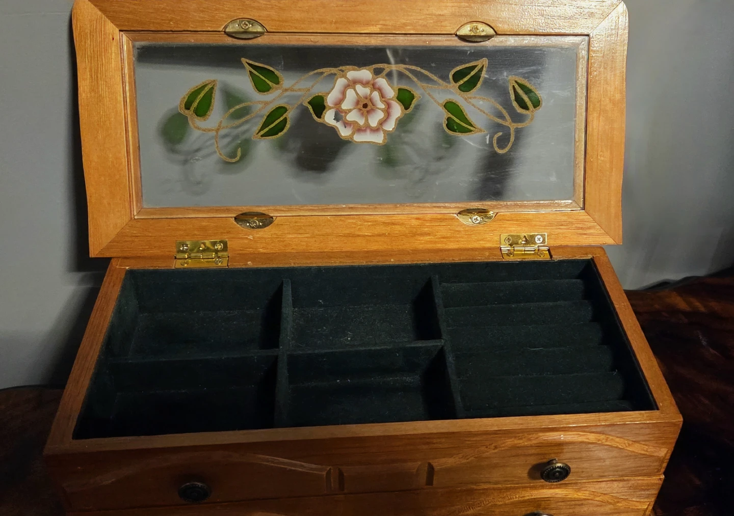 Wooden Jewellery Box with Floral Design - photo 5