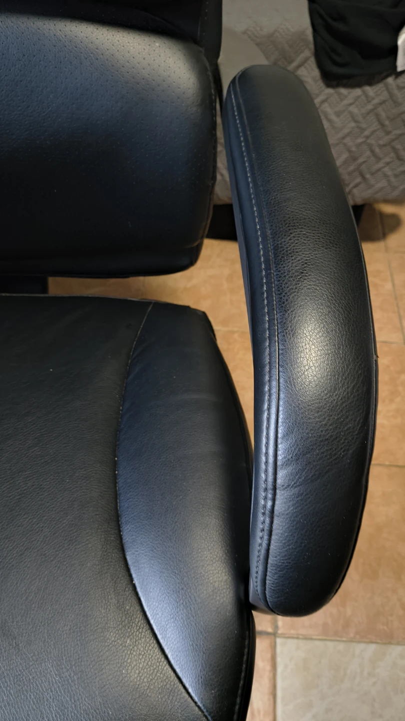 La-Z-Boy Office Chair - photo 5