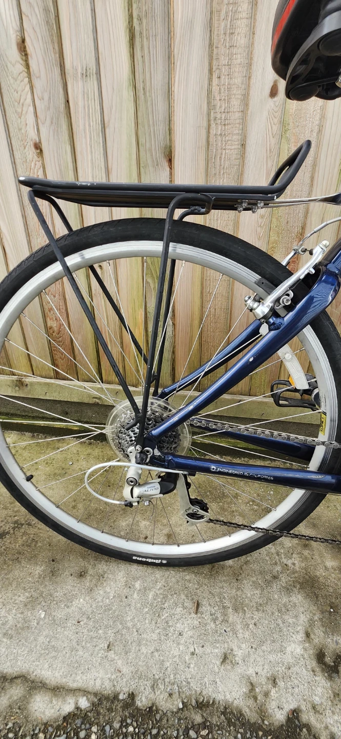 Giant Cypress DX Hybrid Bike - 21inch frame size - photo 4