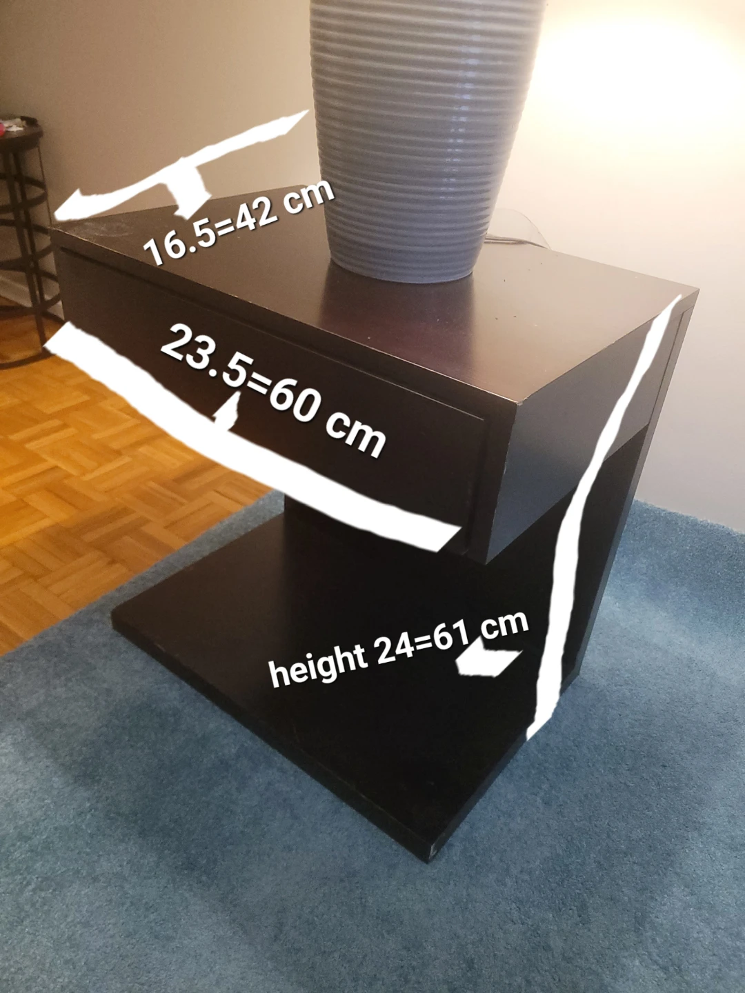 Black End Table with Drawer ⚽️