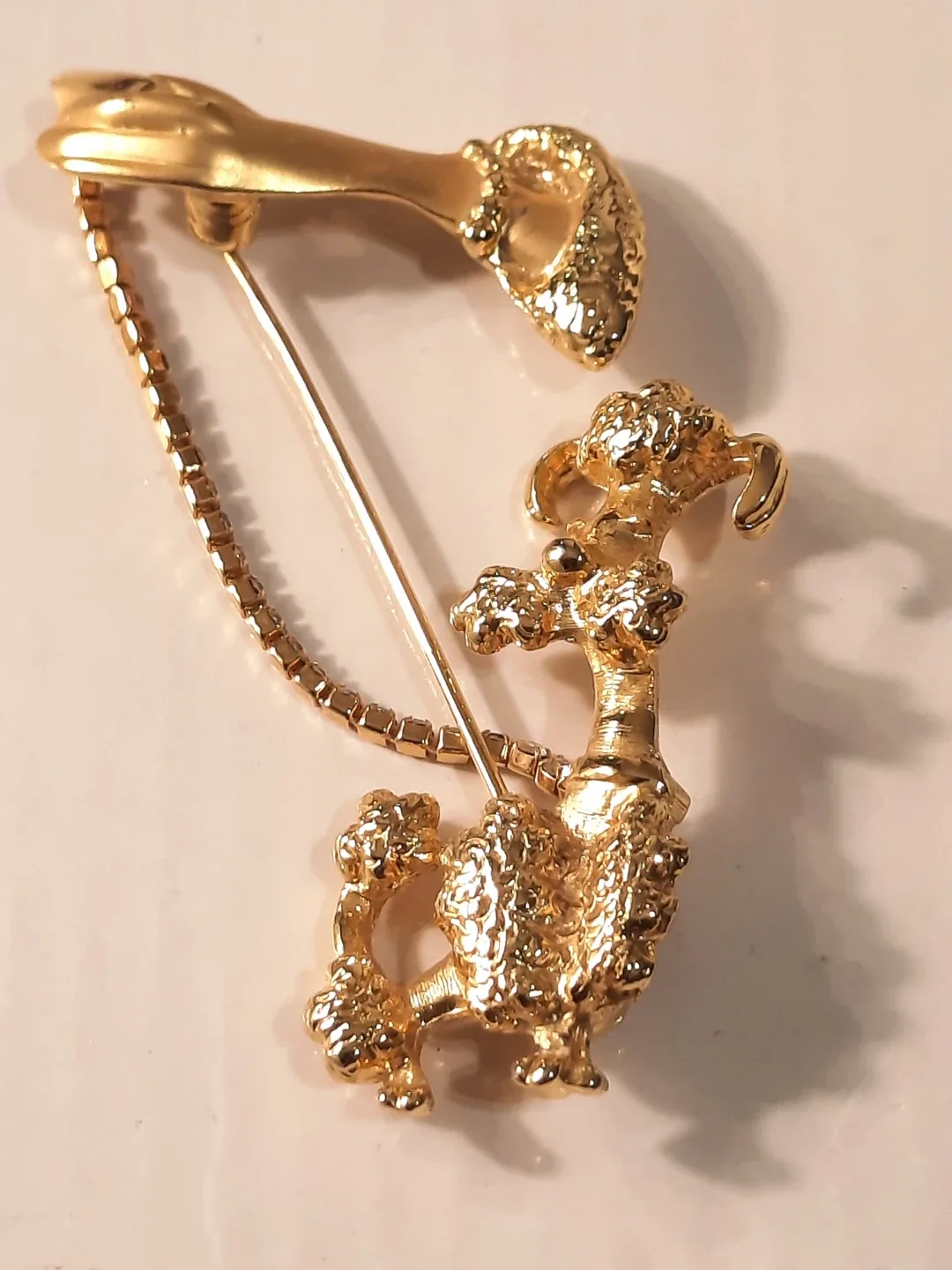 Set of 4 Vintage Gold-Tone Brooches - photo 5