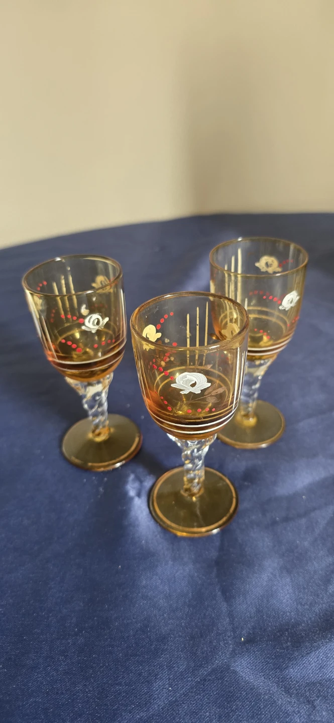 Set of 3 Amber Coloured Shot Glasses with Twisted Stems