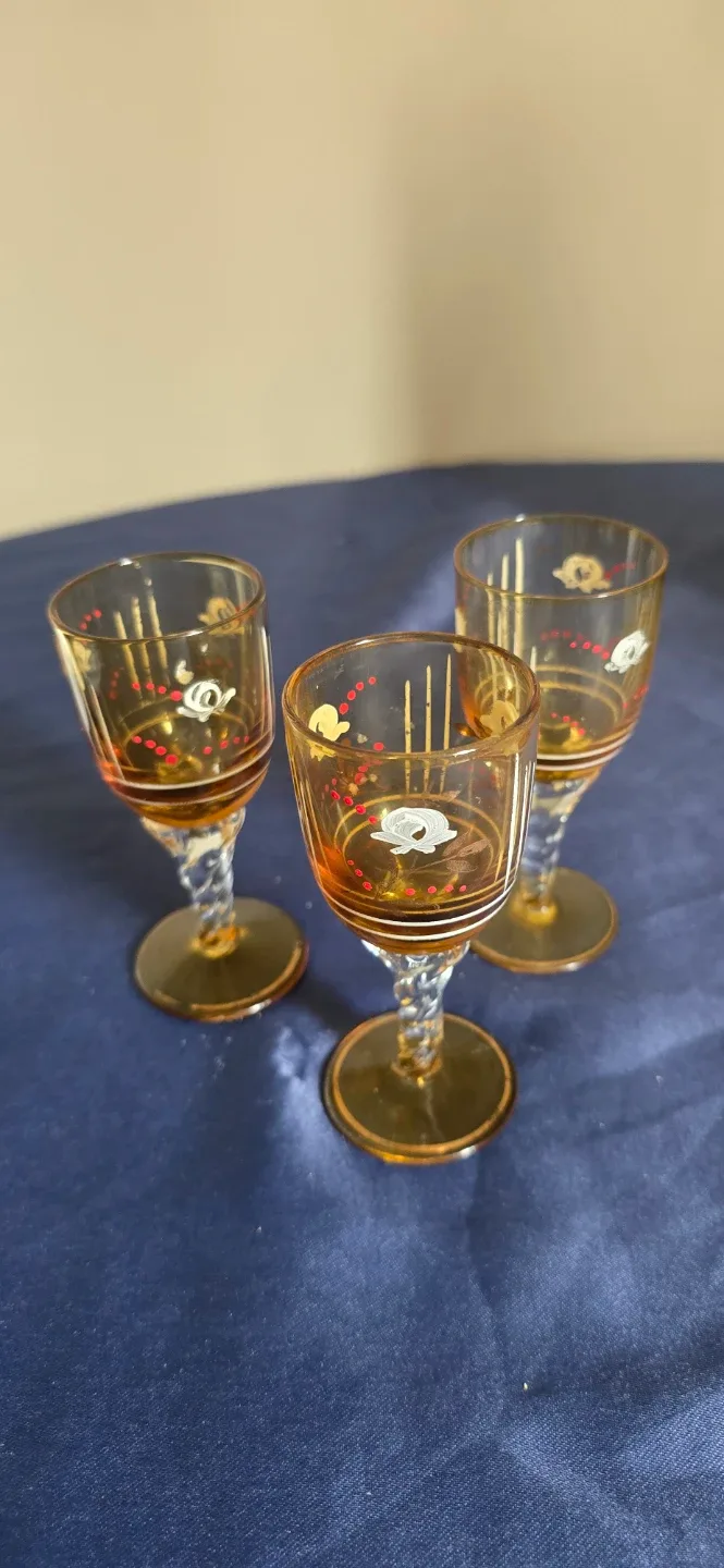 Set of 3 Amber Coloured Shot Glasses with Twisted Stems