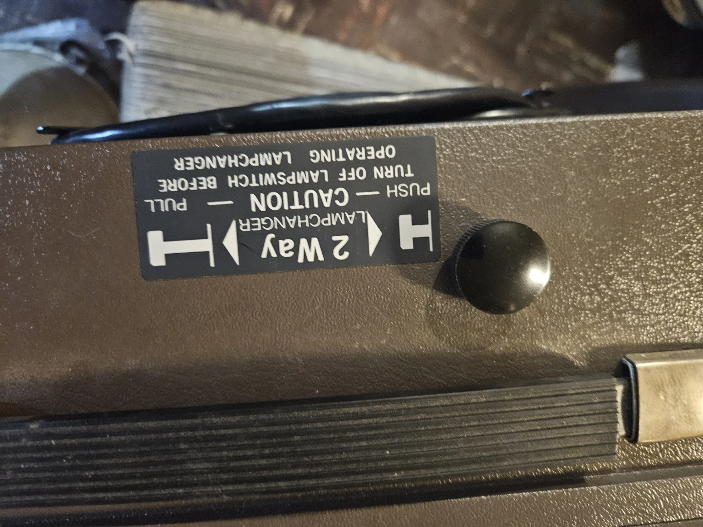 BUHL Industries Model 90 Overhead Projector - 14 Inch - photo 4
