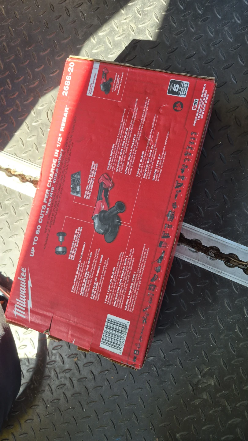 Milwaukee Tool M18 18V Cordless Angle Grinder (Tool-Only)