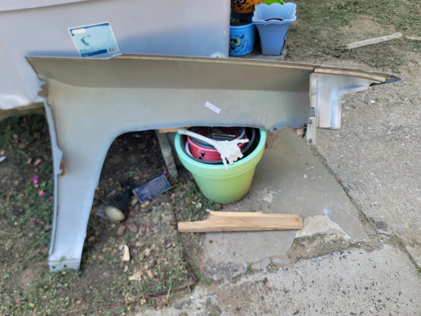 Fender front driver side Jeep Compass. - photo 2