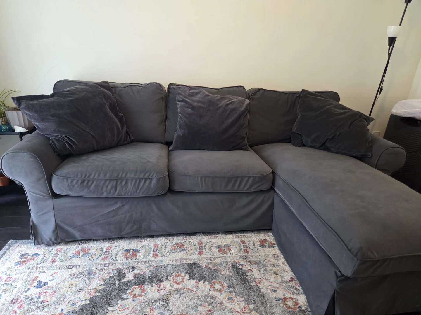 Sectional couch