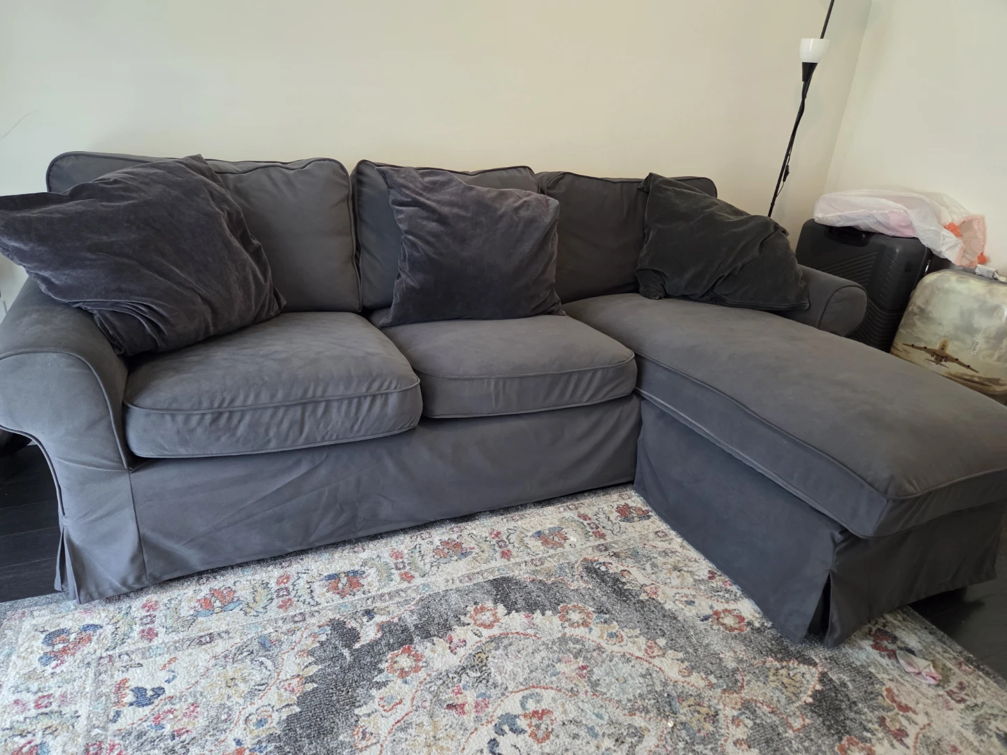 Sectional couch - photo 2