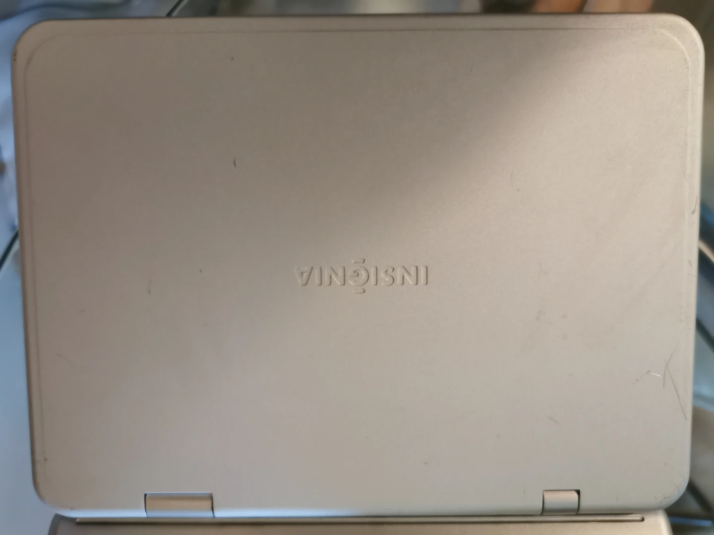 Portable DVD Player - Insignia - 9 - photo 2
