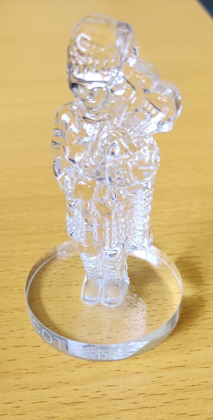 Burns Crystal Scottish Piper Figurine - photo 5