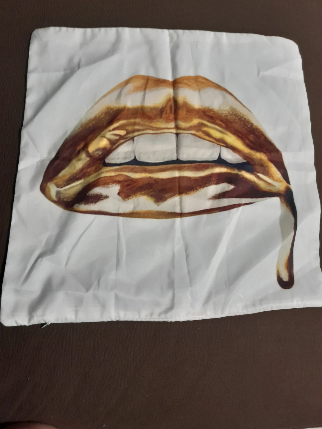 Throw Pillow Cover with gold lips