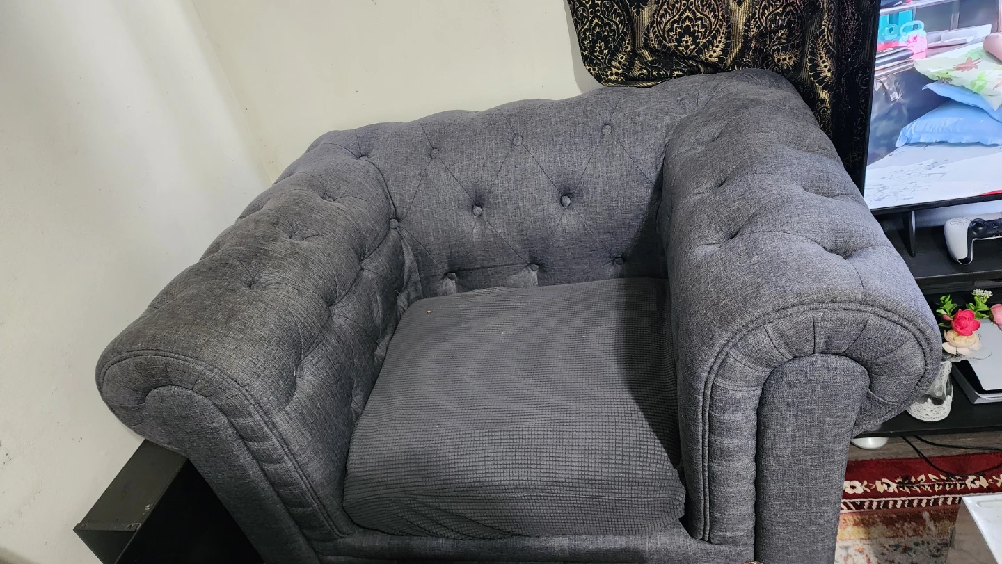 Grey fabric sofa . - photo 2