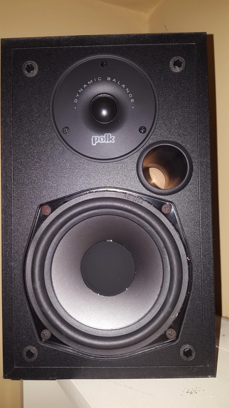Polk Audio Bookshelf Speakers - photo 2