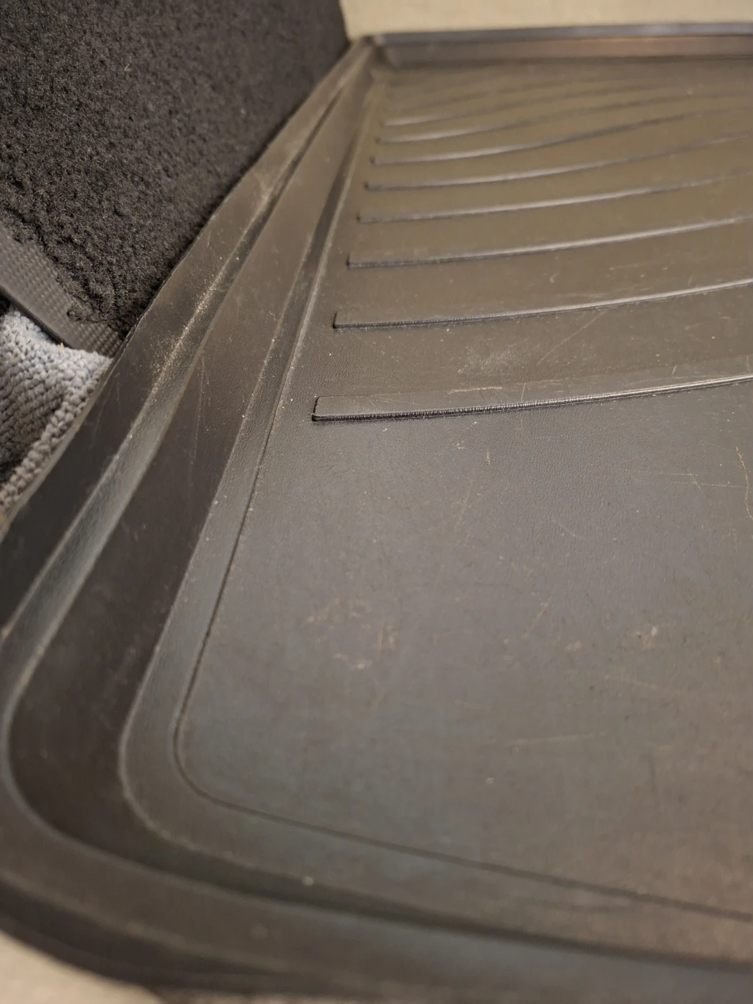 Porsche All-Weather Cargo Liner Mat - photo 2