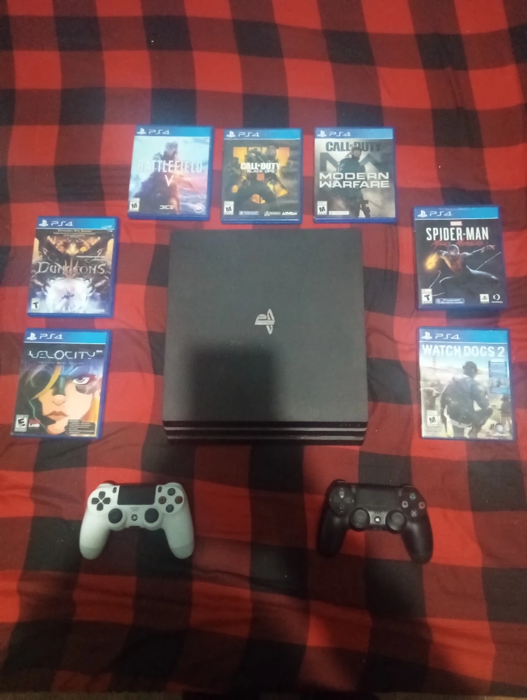 PS4 Pro 1TB Bundle – 2 Controllers + 7 Games – No Stick Drift - photo 2