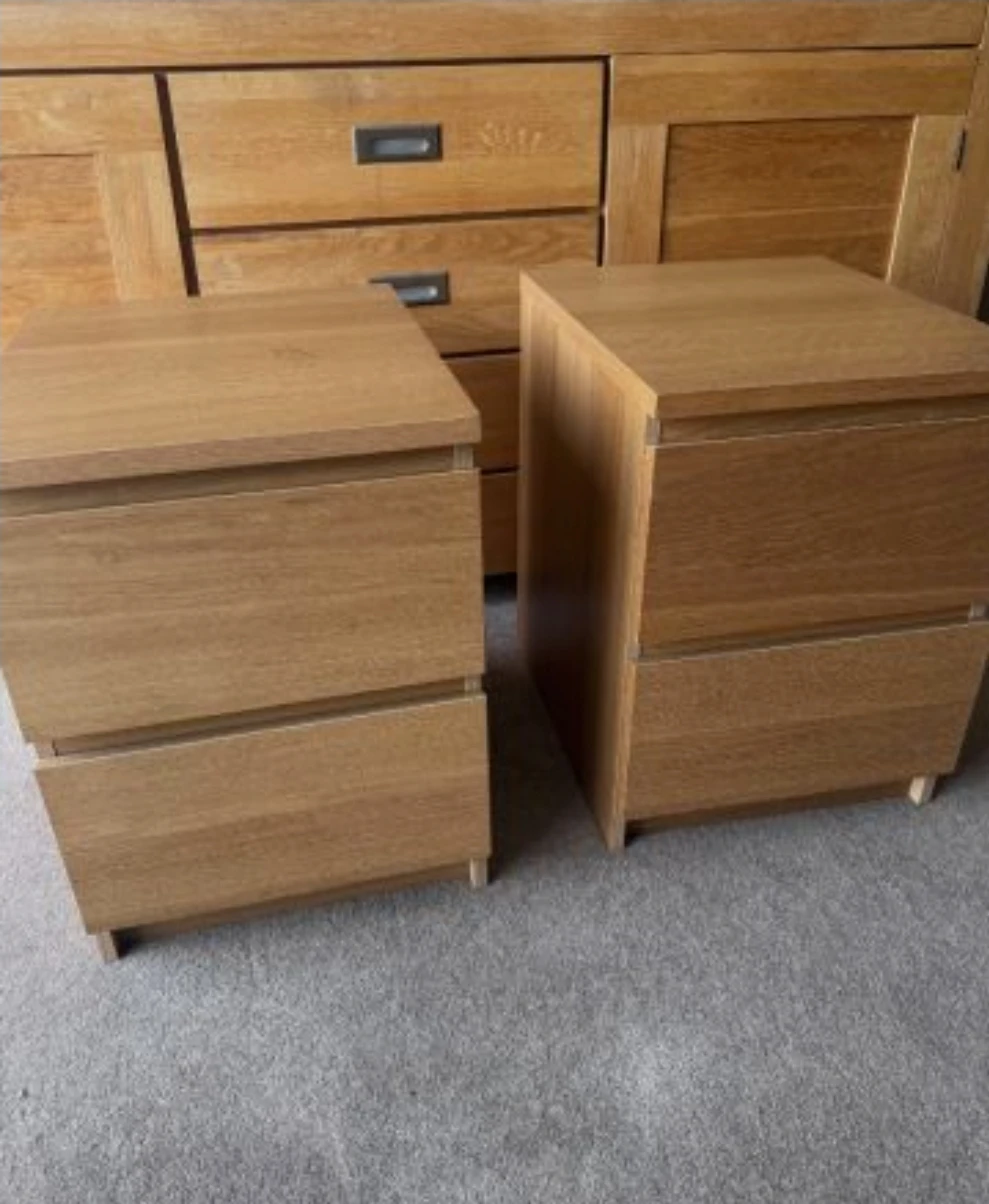 2 malm ikea night stands
