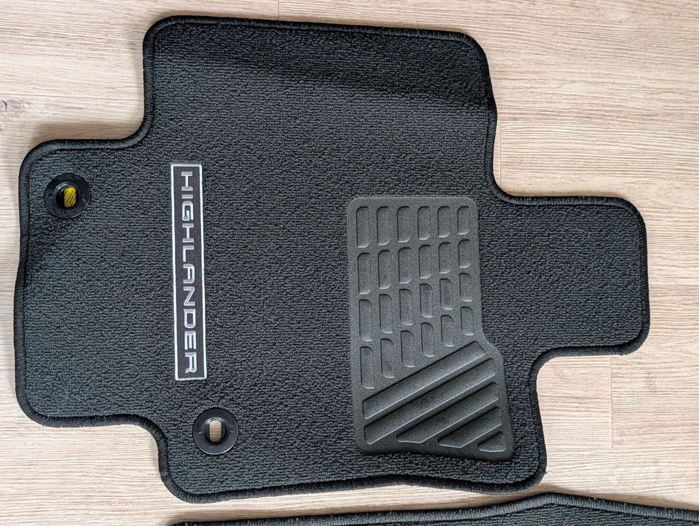 Black Floor Mats for Toyota Highlander - photo 2