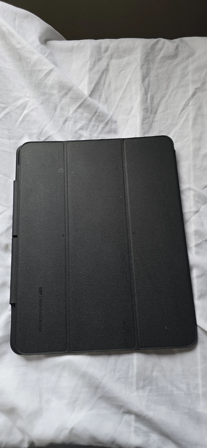 ESR Black Tablet Case