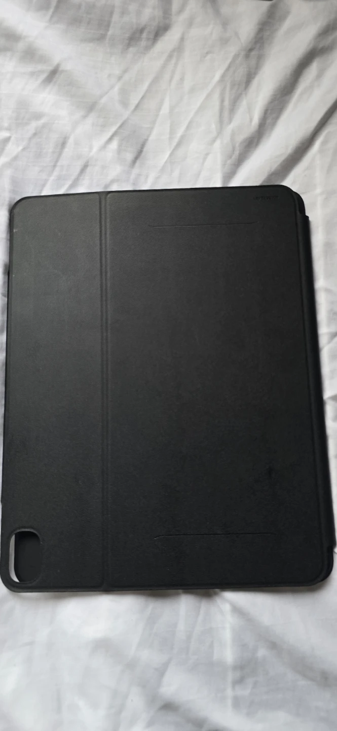 ESR Black Tablet Case - photo 2