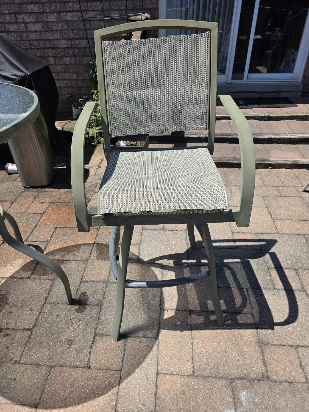 Patio glass table set - photo 3