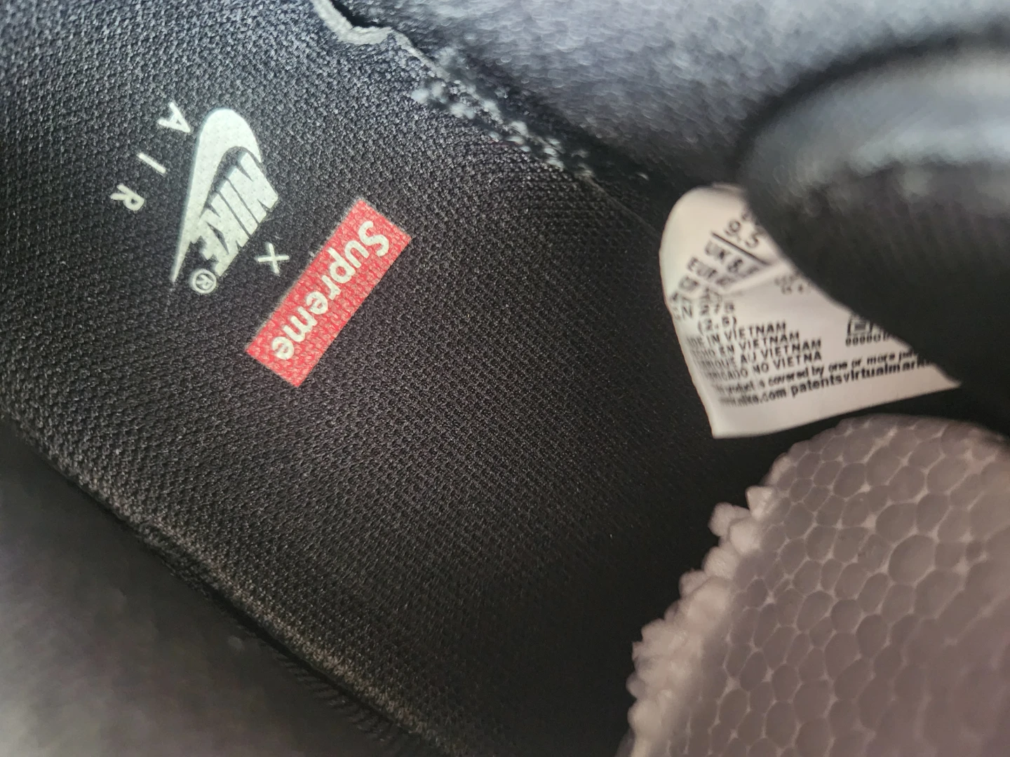 Supreme x Nike Air Force 1 Low Black - photo 5