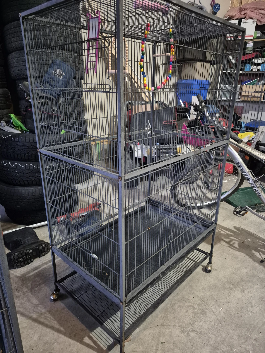 Xtra Large Birds Cage PLUS free Accessories *DEAL*