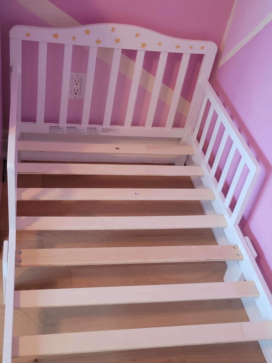 Toddler Bed with mattress - photo 2