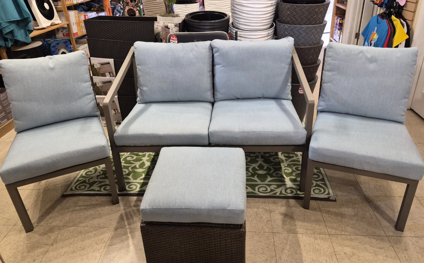 New 4 piece Outdoor Patio Furniture Set with light blue Cushions - photo 2