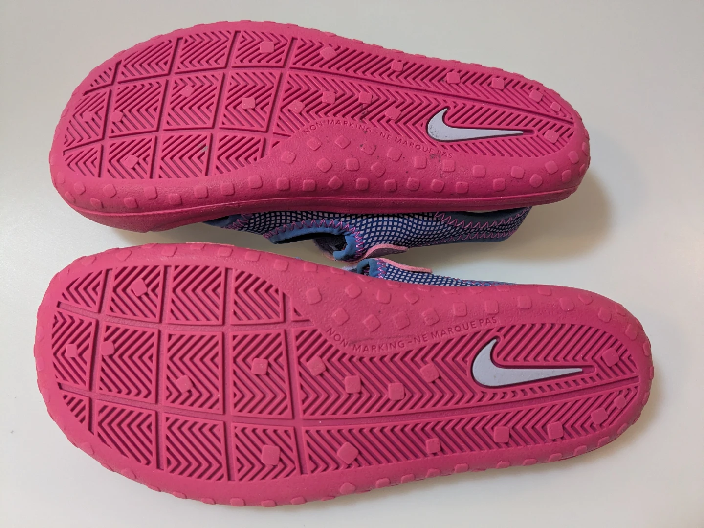 13 Kids Nike Water Sandals - photo 3