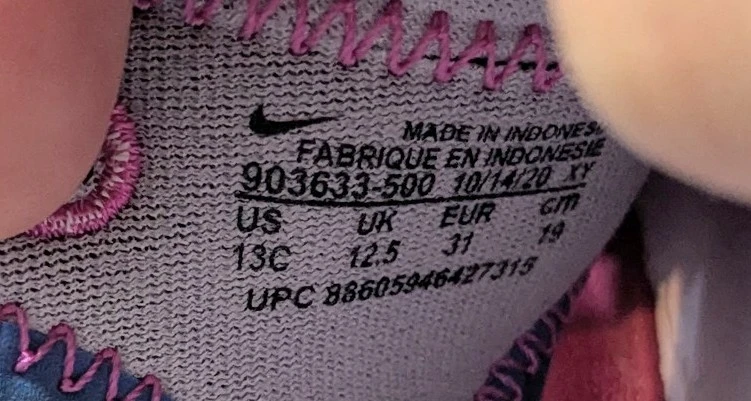 13 Kids Nike Water Sandals - photo 4