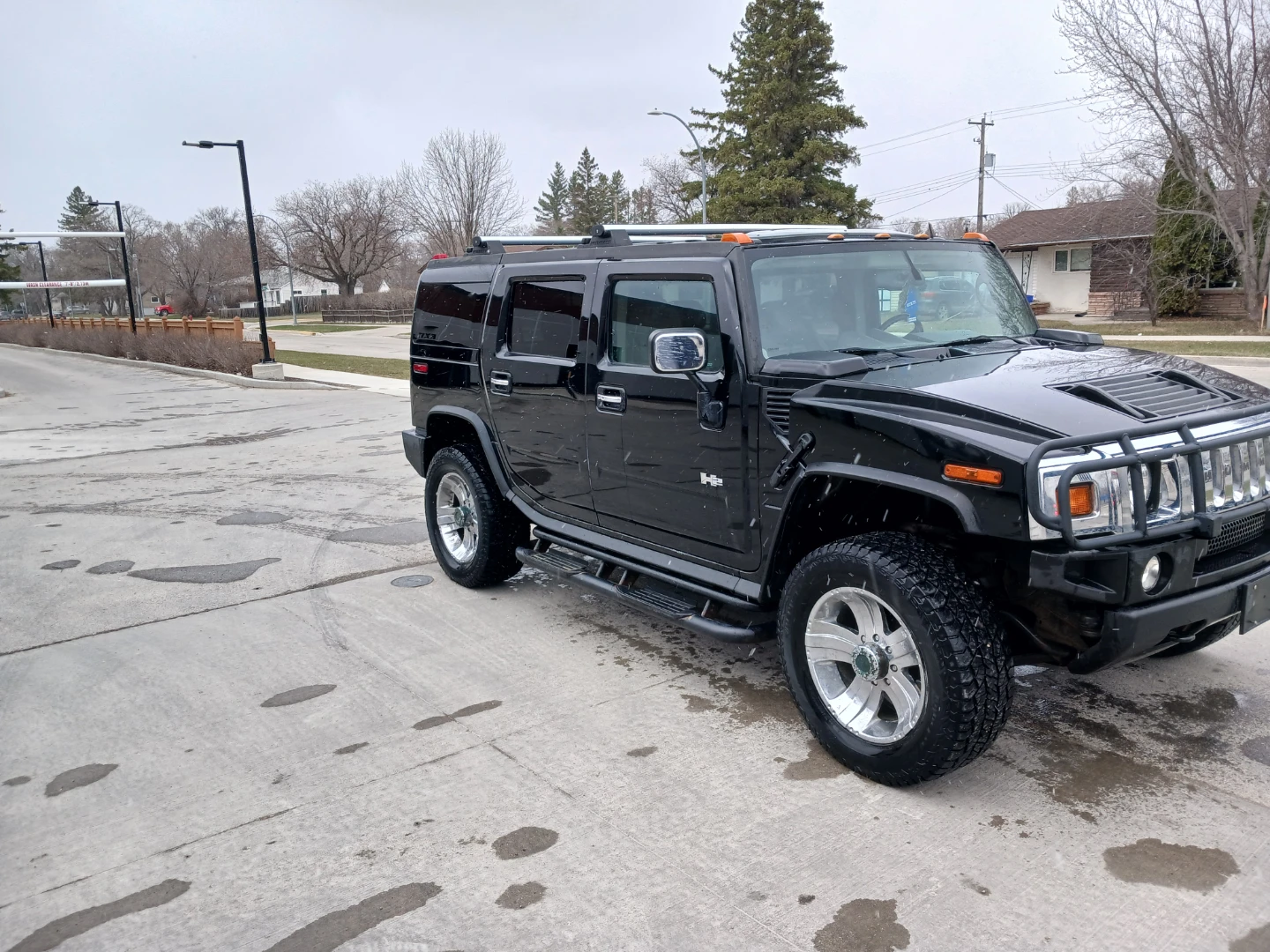 Black Hummer H2 SUV - photo 4