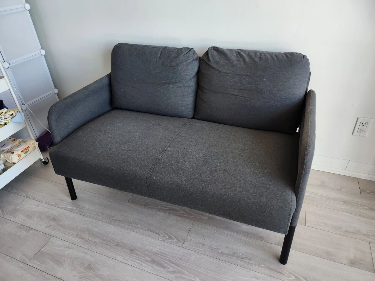 IKEA GLÖSTAD Sofa – Dark Gray, Excellent Condition - photo 2