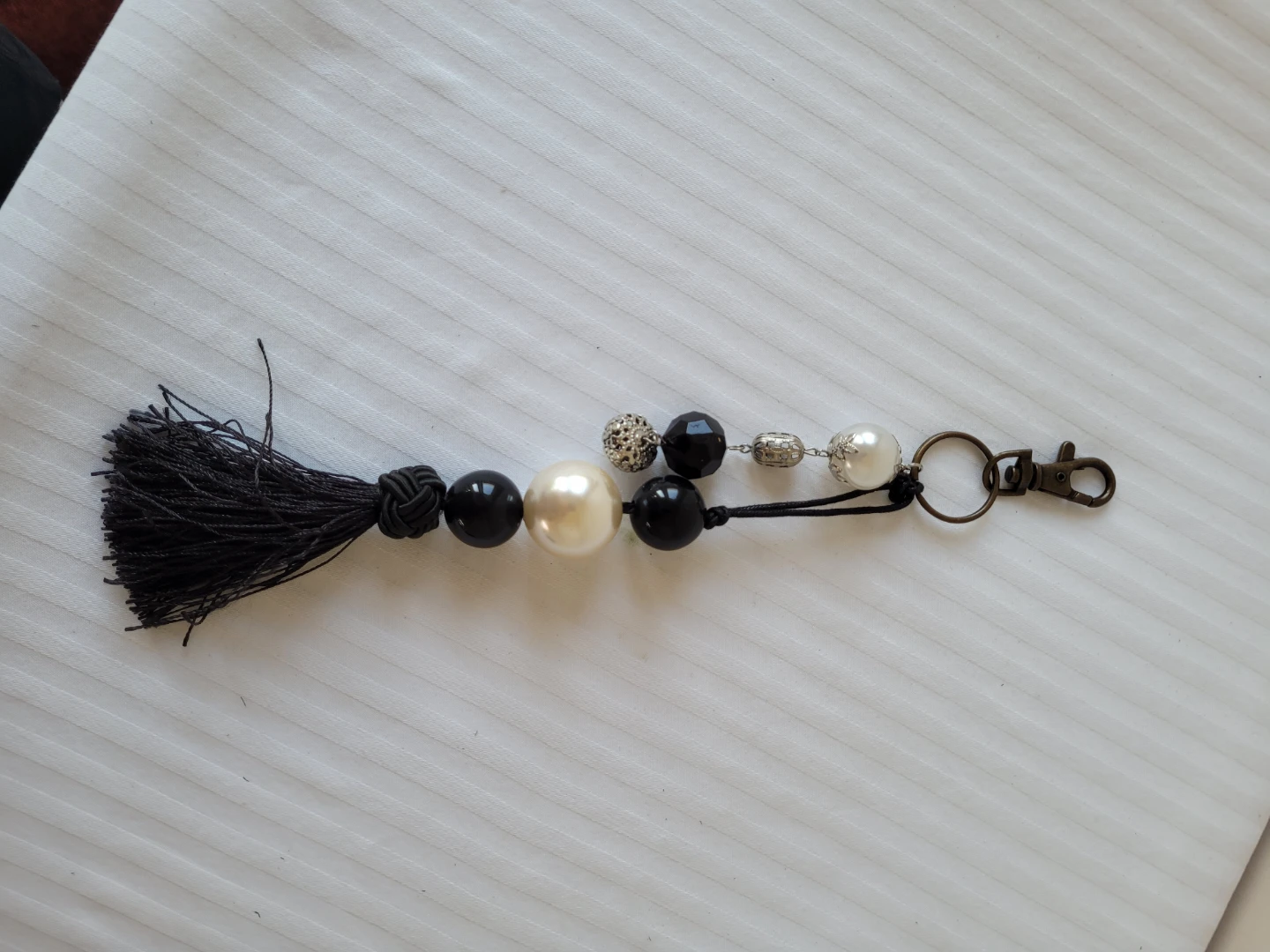 Black Tassel and Pearl Charm Keychain
