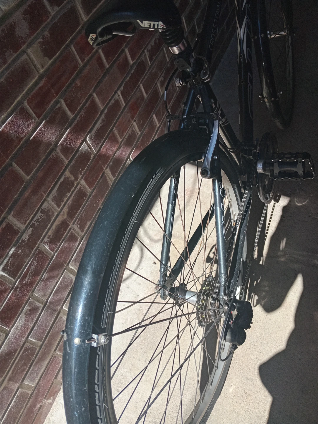 Fuji Crosstown bike - photo 4