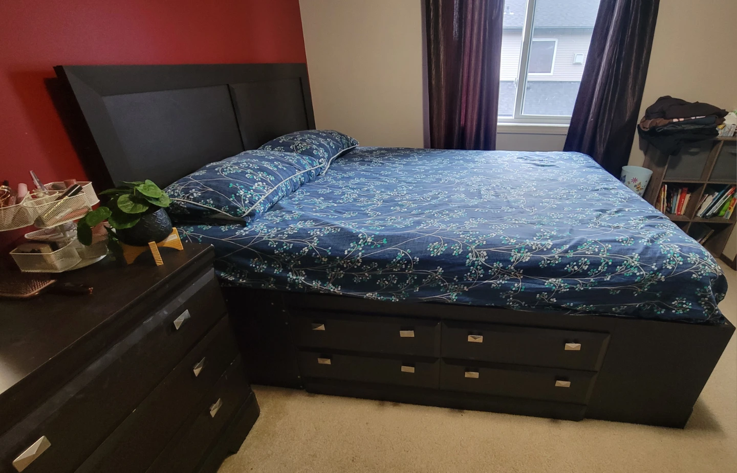 Queen Storage Bed storage with dresser and mirror - photo 4